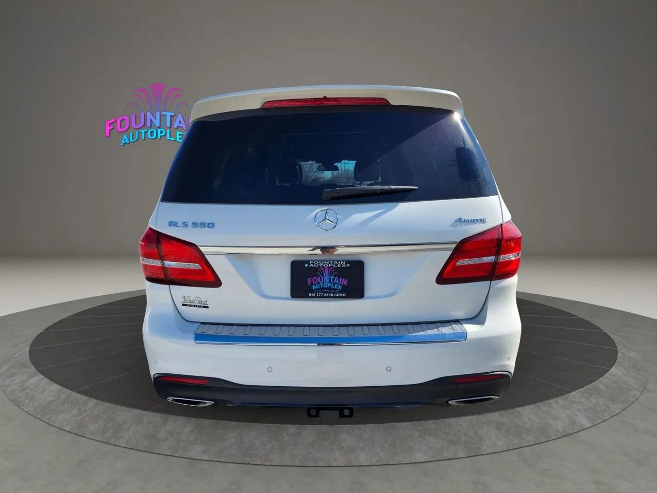 Used 2018 Mercedes-Benz GLS 550 4MATIC image 4