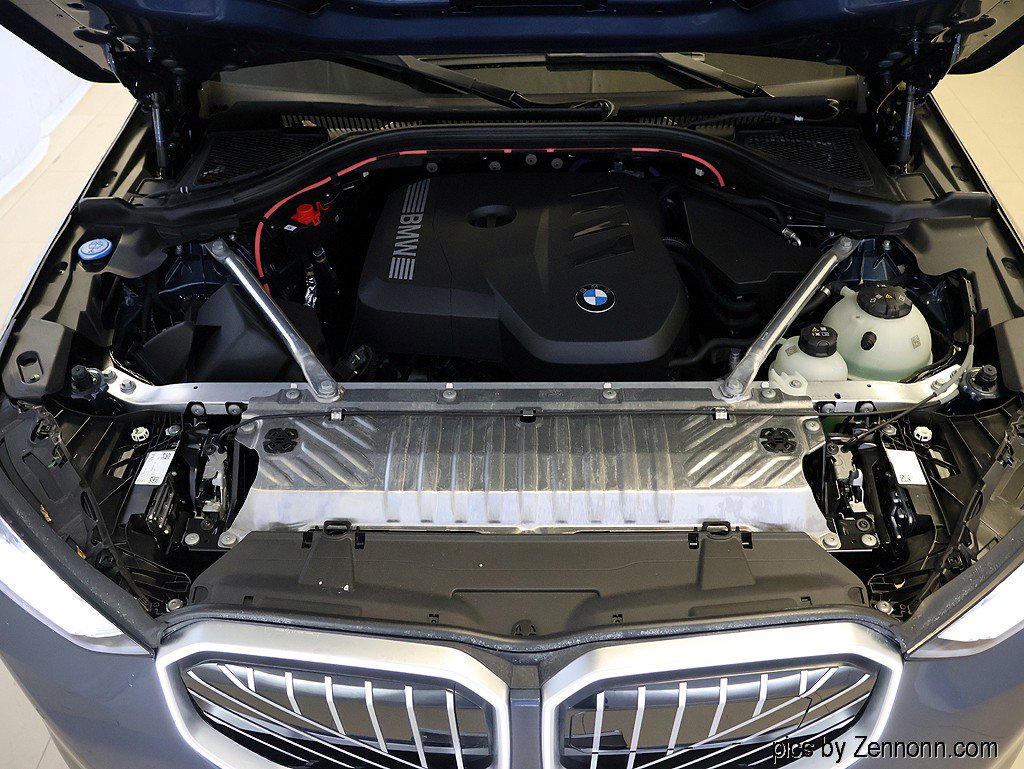 Used 2025 BMW X3 xDrive30i image 33