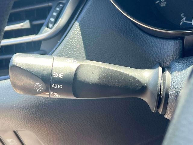 Certified 2021 Toyota C-HR LE FWD image 24