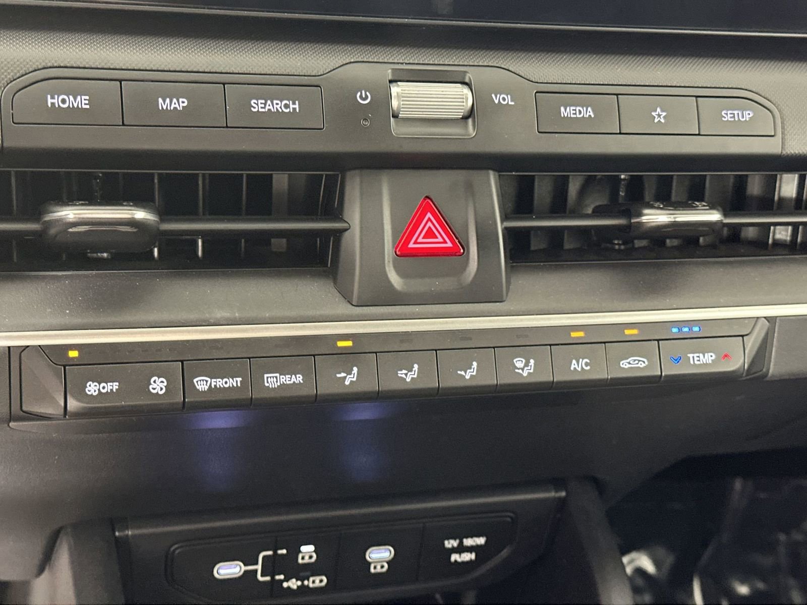 Used 2025 Kia K4 LXS image 19