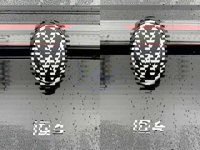 New 2025 Volkswagen ID.4 Pro image 14