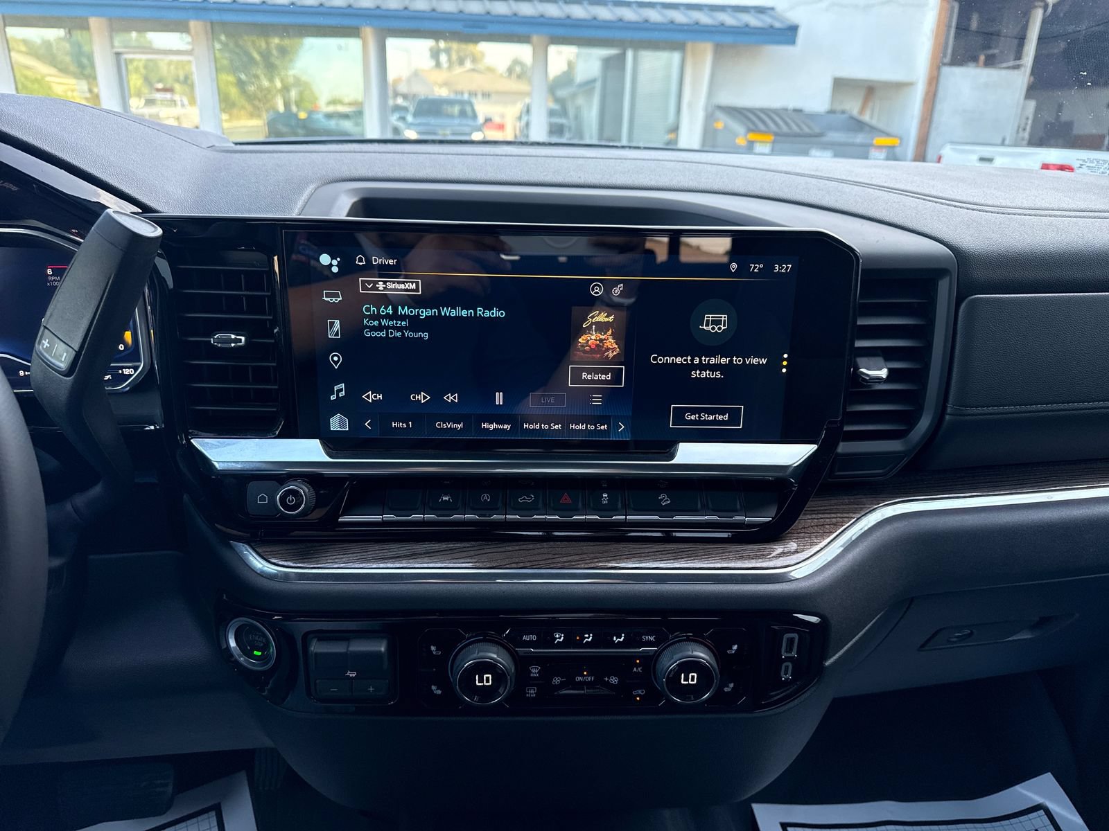 Used 2025 Chevrolet Silverado 1500 LT AWD/4WD image 18