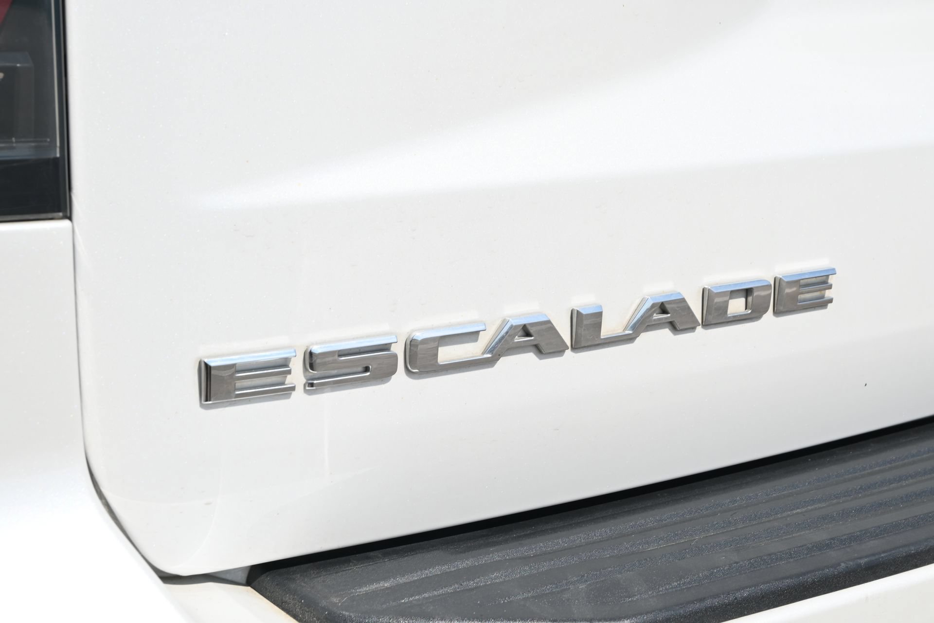 Used 2021 Cadillac Escalade Premium Luxury Platinum AWD/4WD image 22