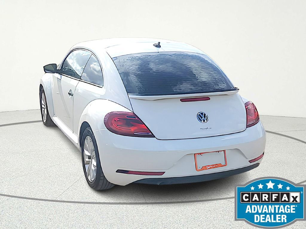 Used 2017 Volkswagen Beetle 1.8T Classic FWD image 5