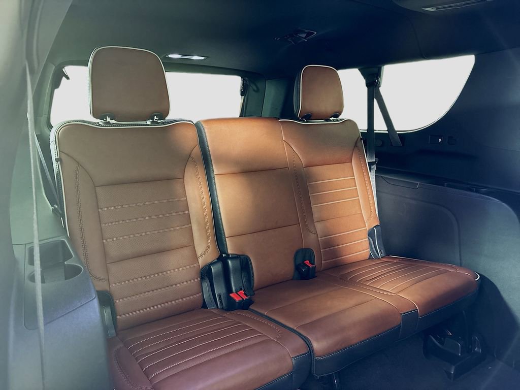 Certified 2023 GMC Yukon XL Denali Ultimate w/ LPO, Floor Liner Package AWD/4WD image 34