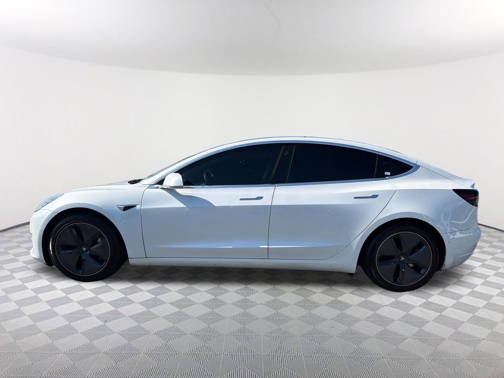Used 2020 Tesla Model 3 Standard Range Plus RWD image 8