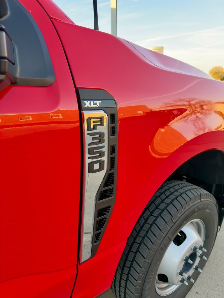 New 2026 Ford F350 XLT w/ 360-Degree Camera Package image 11