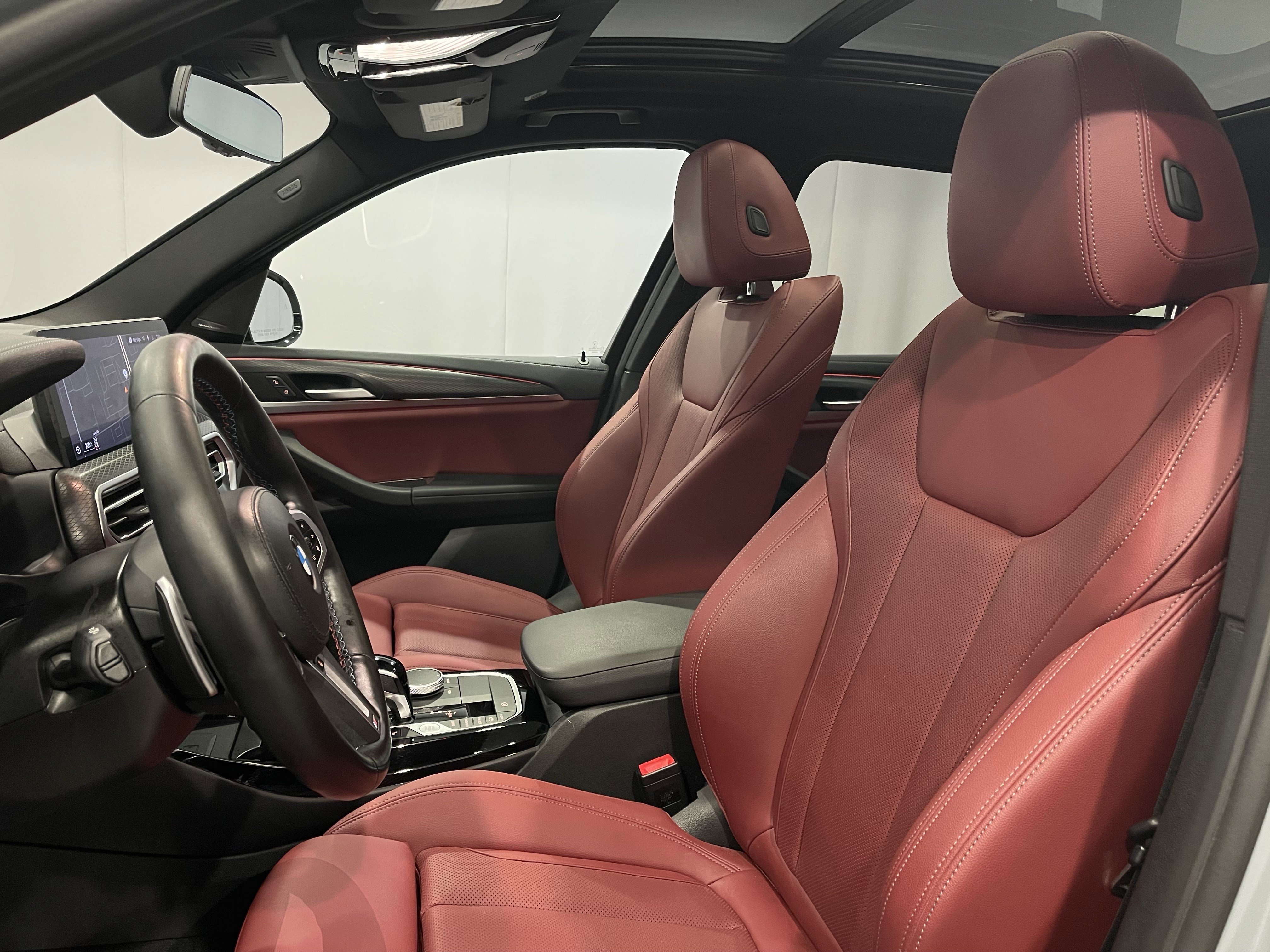 Used 2024 BMW X3 M40i w/ Parking Assistance Package image 15