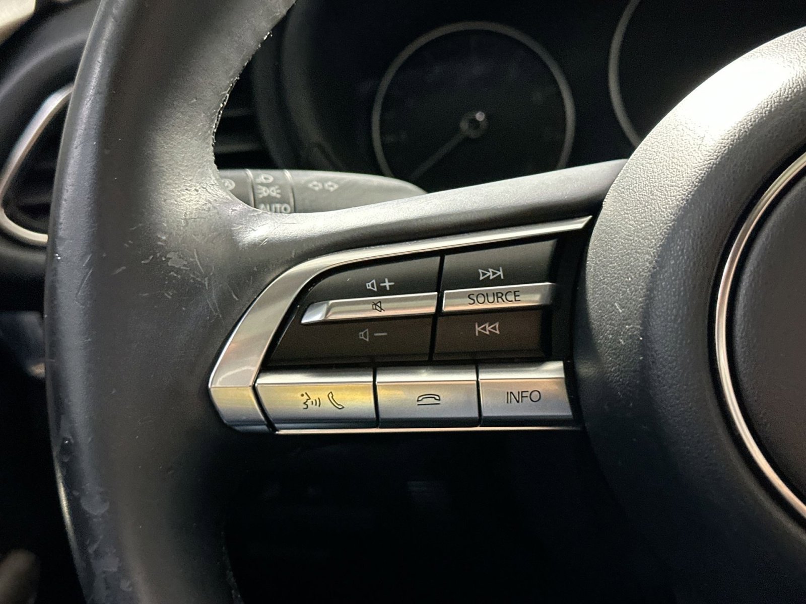 Used 2022 MAZDA CX-30 2.5 Turbo w/ Premium Plus Pkg image 21