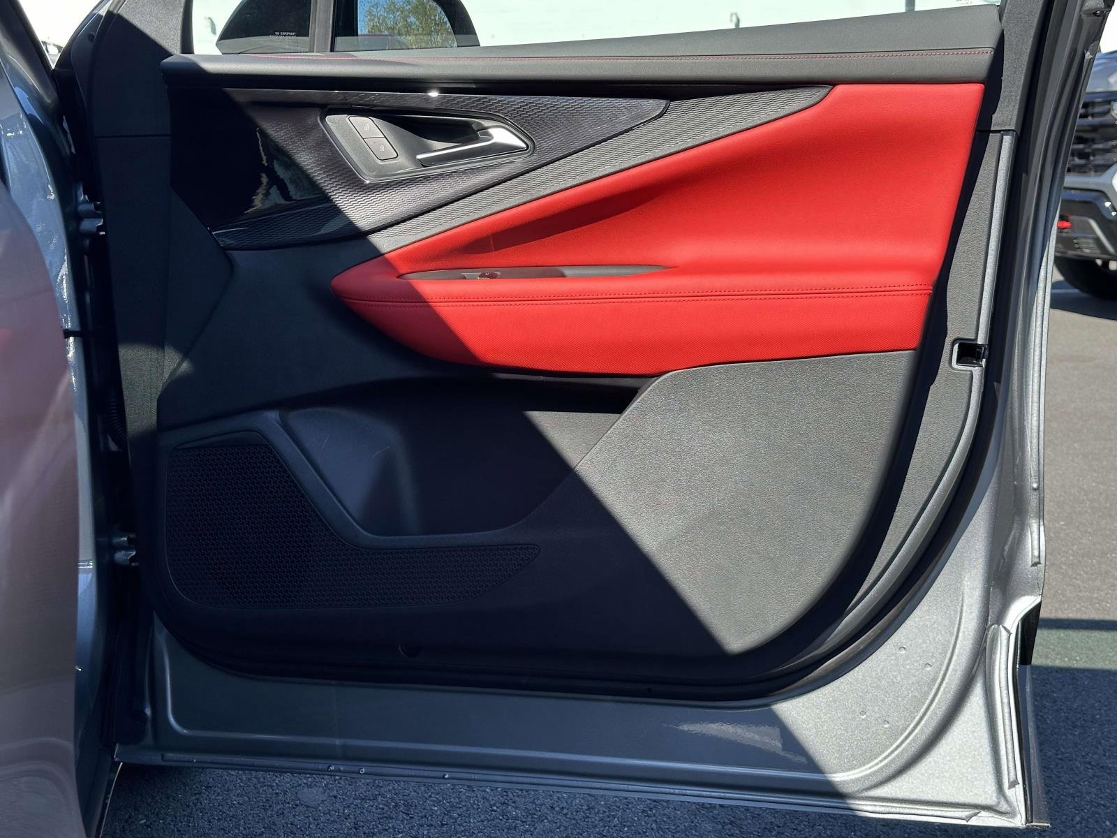 New 2026 Chevrolet Blazer EV RS image 25