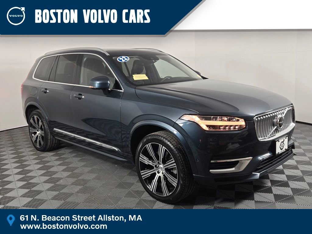 Used 2022 Volvo XC90 T8 Inscription image 1