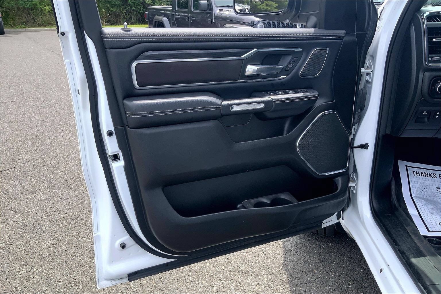 Used 2024 RAM 1500 Laramie AWD/4WD image 16