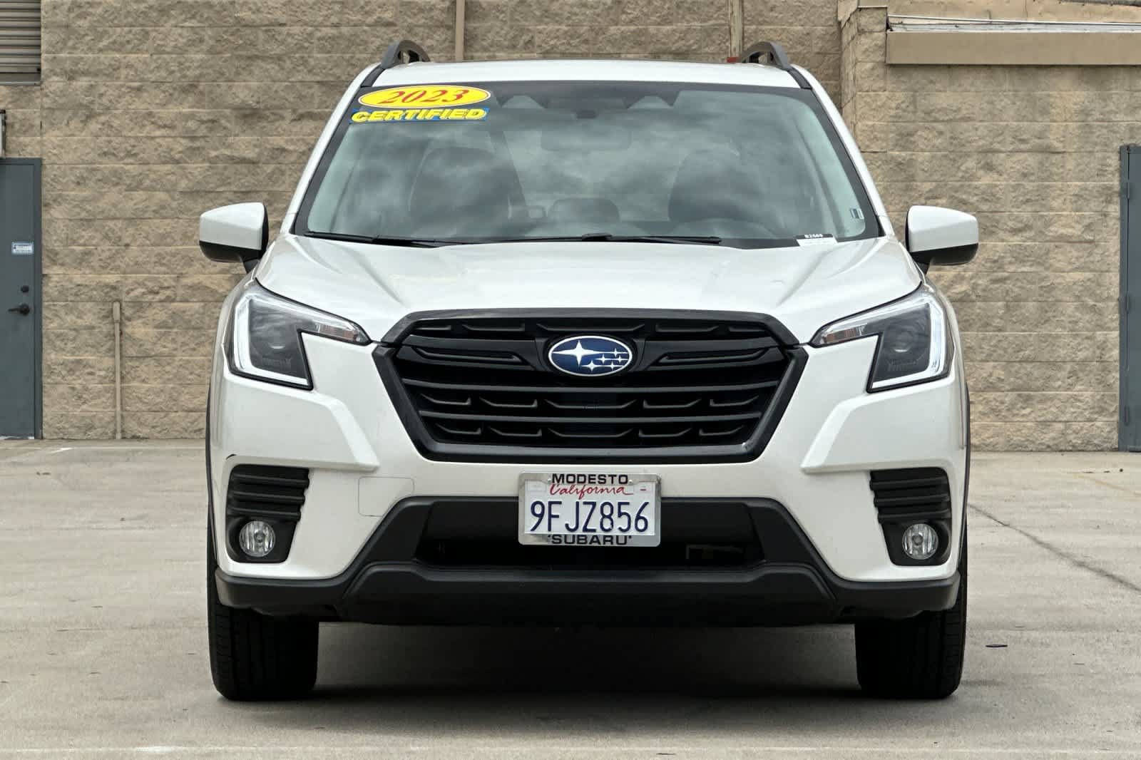 Certified 2023 Subaru Forester Premium AWD/4WD image 8
