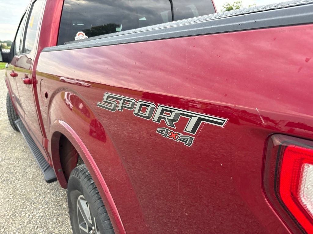Used 2015 Ford F150 XLT w/ Equipment Group 302A Luxury AWD/4WD image 4
