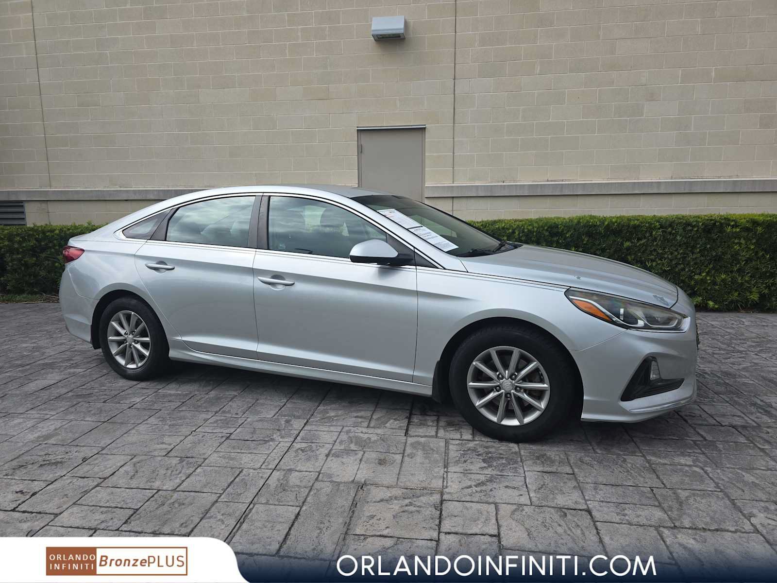 Used 2018 Hyundai Sonata SE FWD image 1