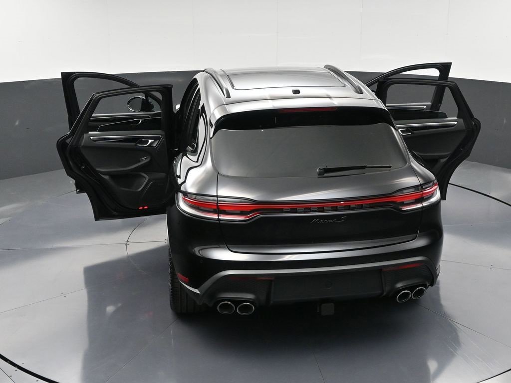 New 2026 Porsche Macan S image 34