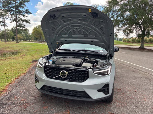 New 2026 Volvo XC40 B5 Plus w/ Protection Package Premier AWD/4WD image 21