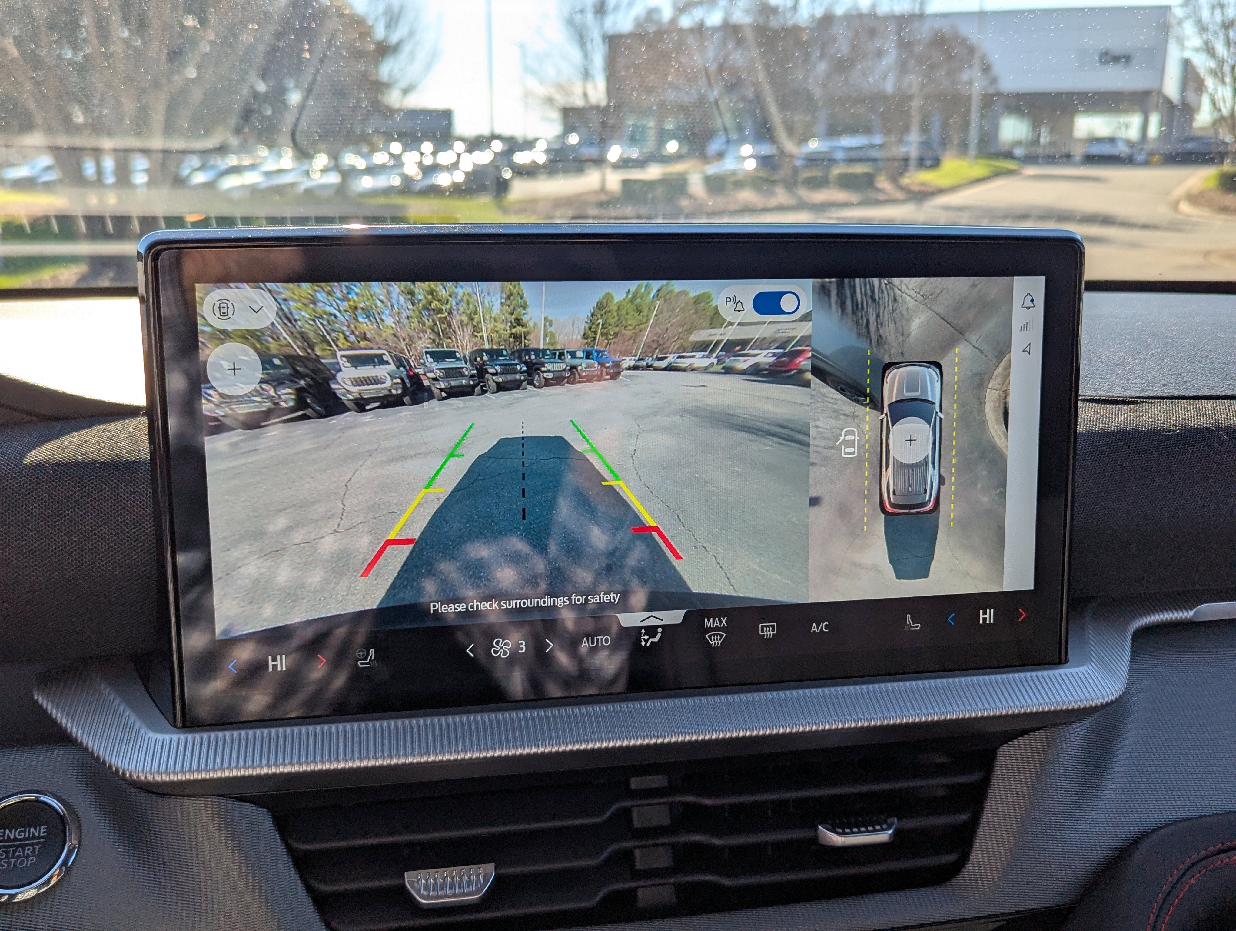 Used 2025 Ford Explorer ST-Line w/ Premium Package image 24