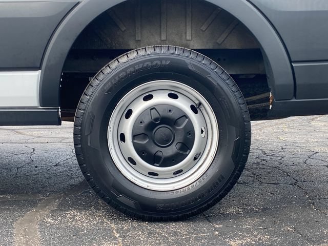 Used 2018 Ford Transit 250 148 Low Roof RWD image 23