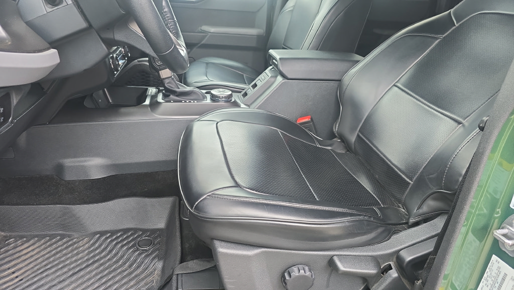 Used 2023 Ford Bronco Big Bend AWD/4WD image 14