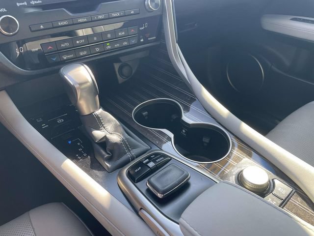 Used 2018 Lexus RX 350L Luxury w/ Accessory Package AWD/4WD image 30