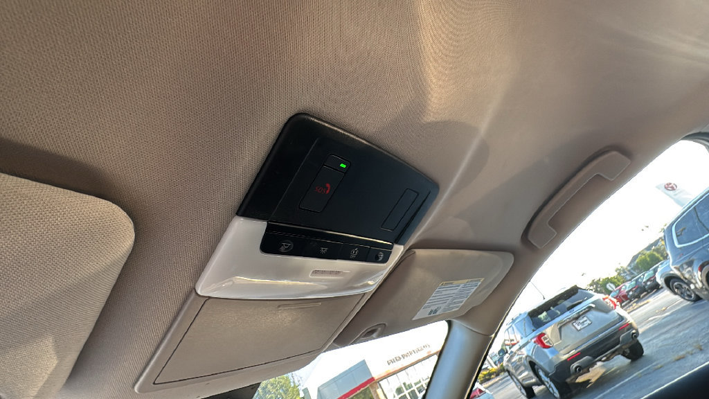 Used 2025 Nissan Altima 2.5 SV FWD image 24