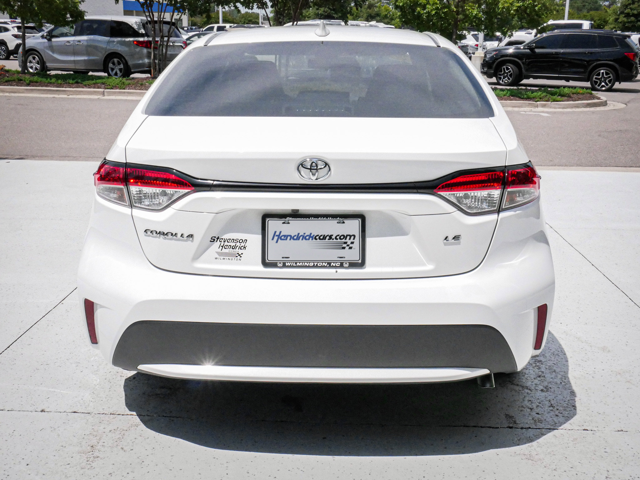 Used 2022 Toyota Corolla LE FWD image 9