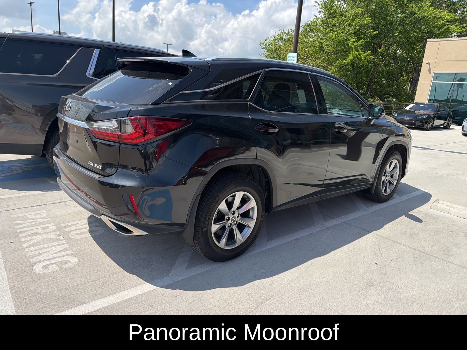 Used 2019 Lexus RX 350 AWD image 4