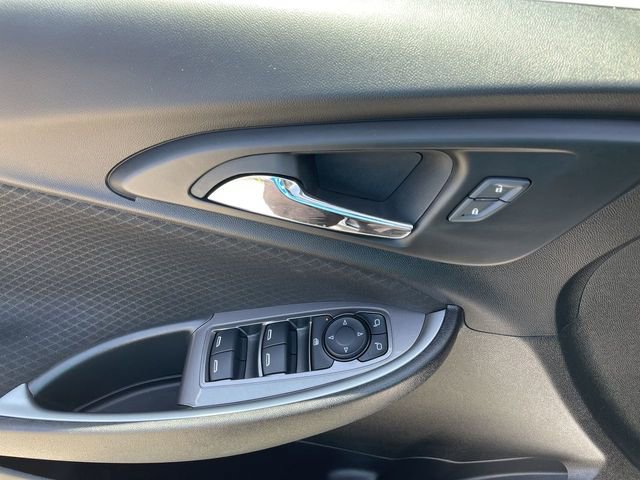 Used 2024 Chevrolet Malibu RS w/ LPO, Floor Liner Package FWD image 21