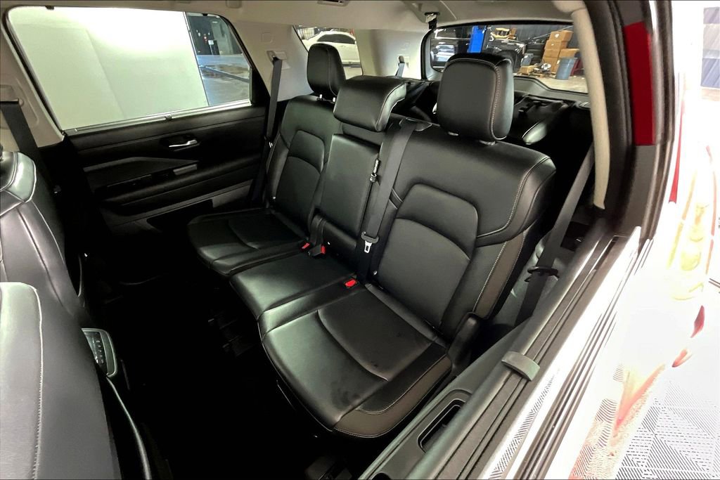 Used 2022 Nissan Pathfinder SL w/ Cargo Package image 36