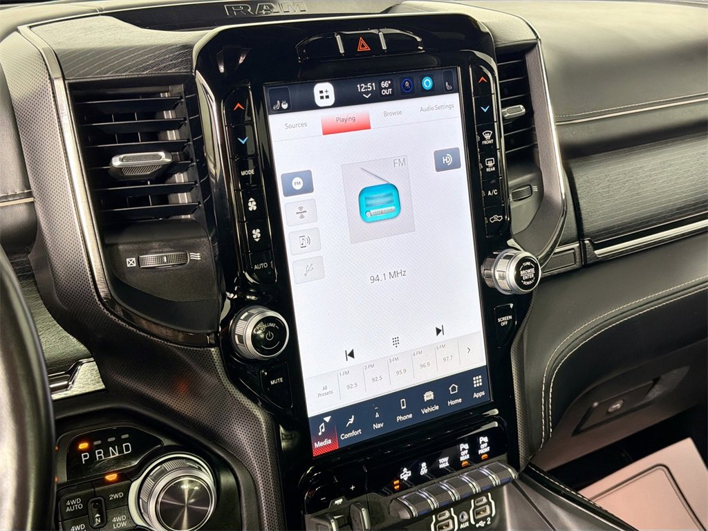 Used 2022 RAM 1500 Limited w/ Body-Colour Bumper Group image 14