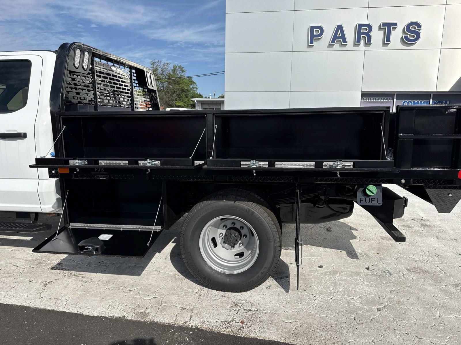 New 2026 Ford F350 XL w/ XL Chrome Package RWD image 12