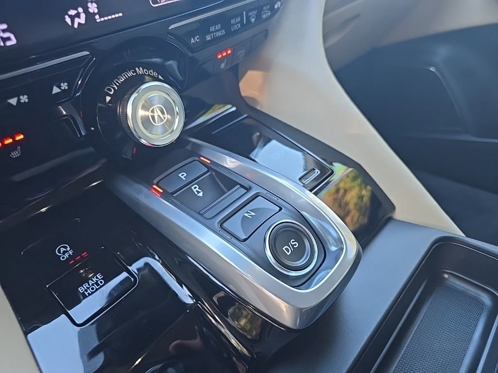 Used 2025 Acura MDX FWD image 28