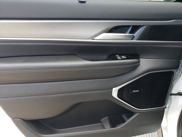 New 2026 Jeep Grand Wagoneer L Limited AWD/4WD image 13