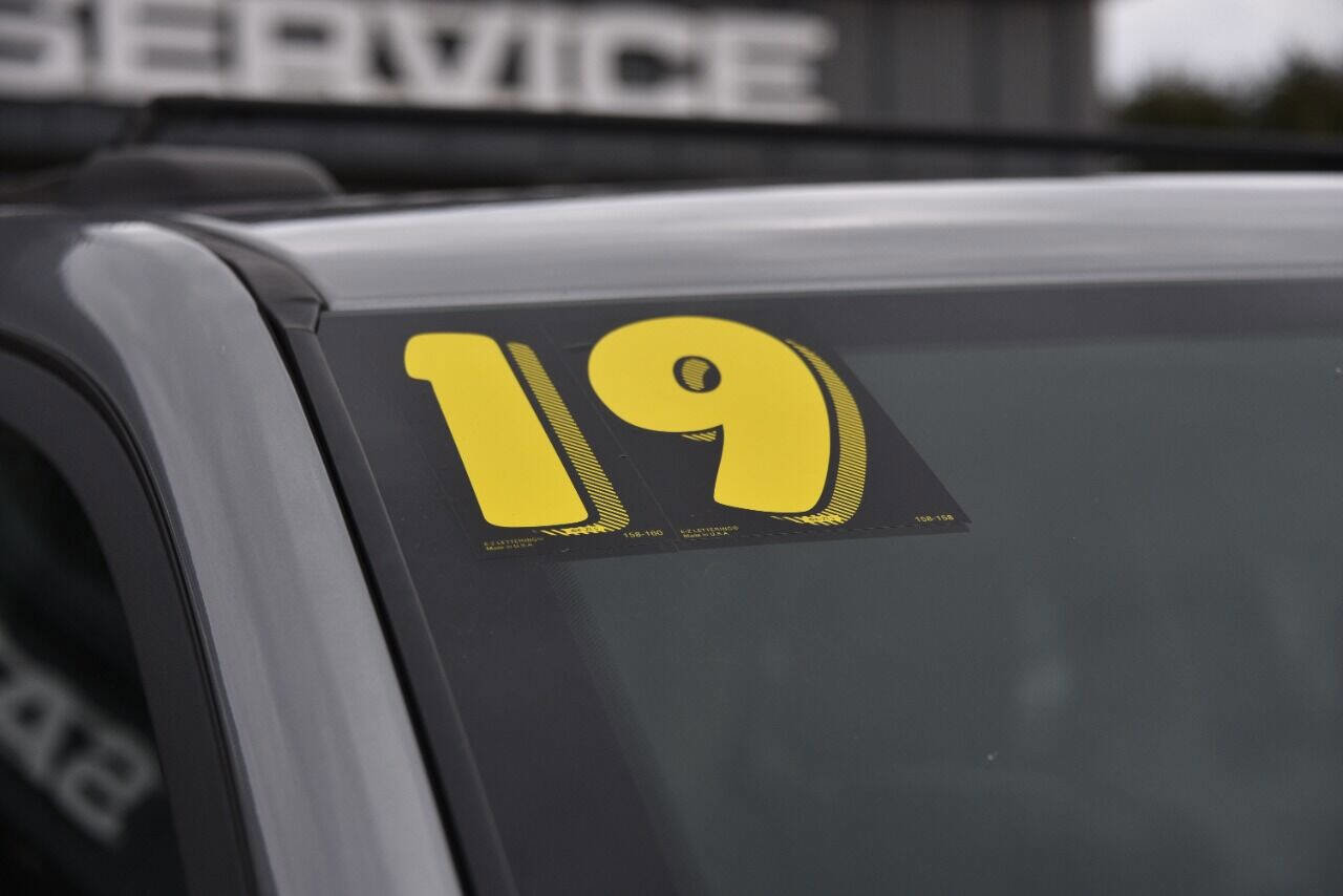 Used 2019 Dodge Grand Caravan SXT image 33