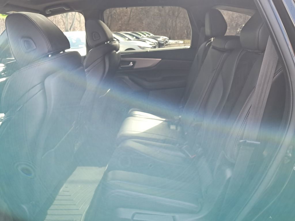 Used 2022 Acura MDX A-Spec image 32