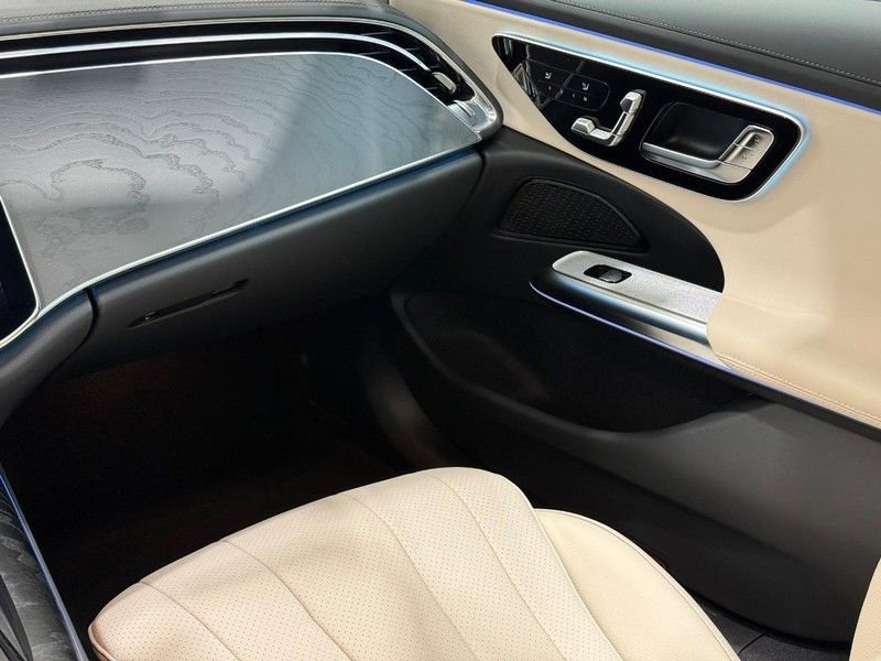 New 2026 Mercedes-Benz E 450 4MATIC Sedan image 9