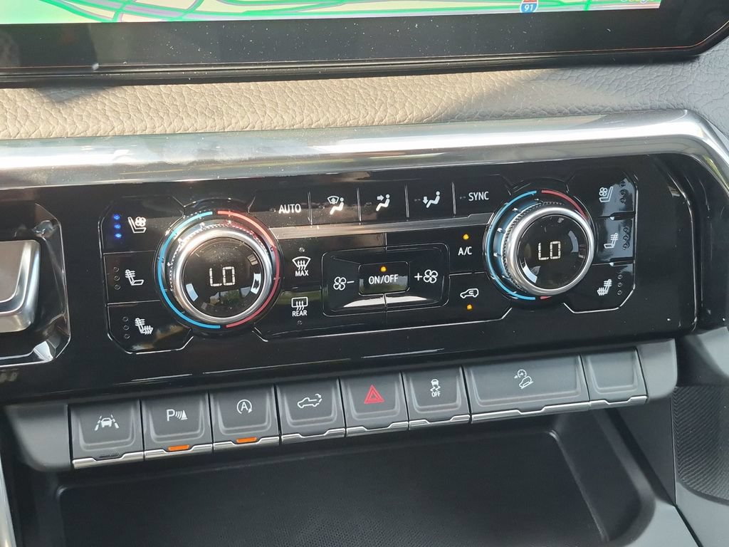 New 2026 GMC Sierra 1500 Denali w/ Technology Package AWD/4WD image 31
