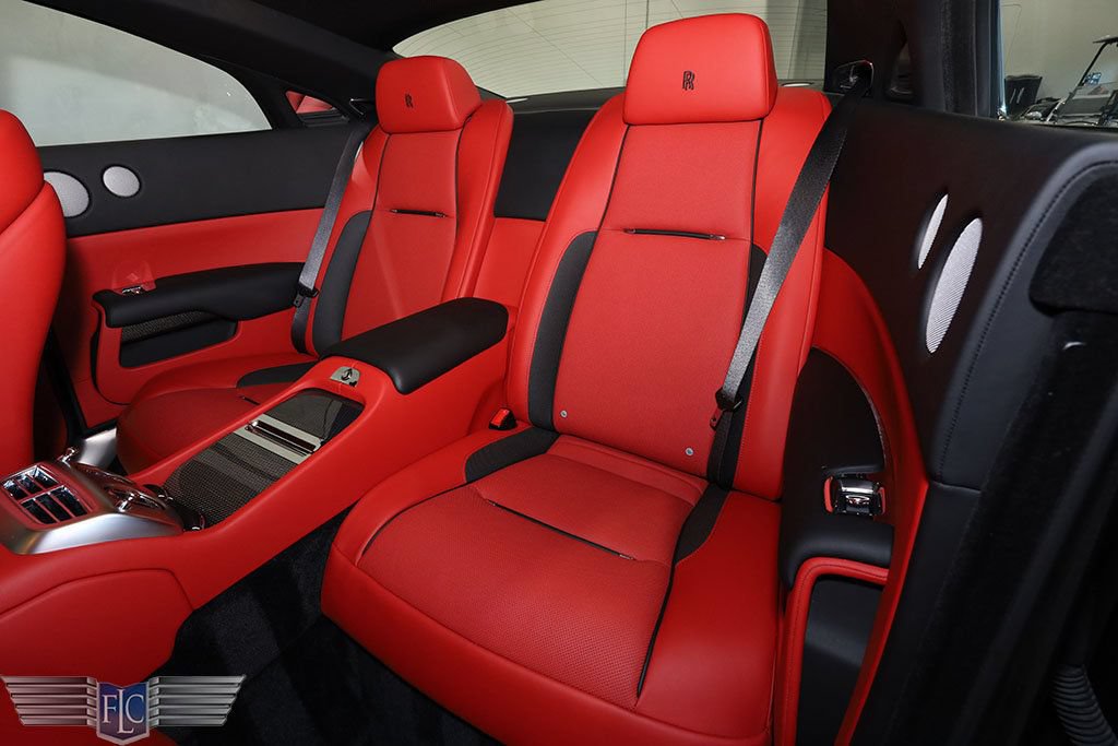 Used 2019 Rolls-Royce Wraith RWD image 21