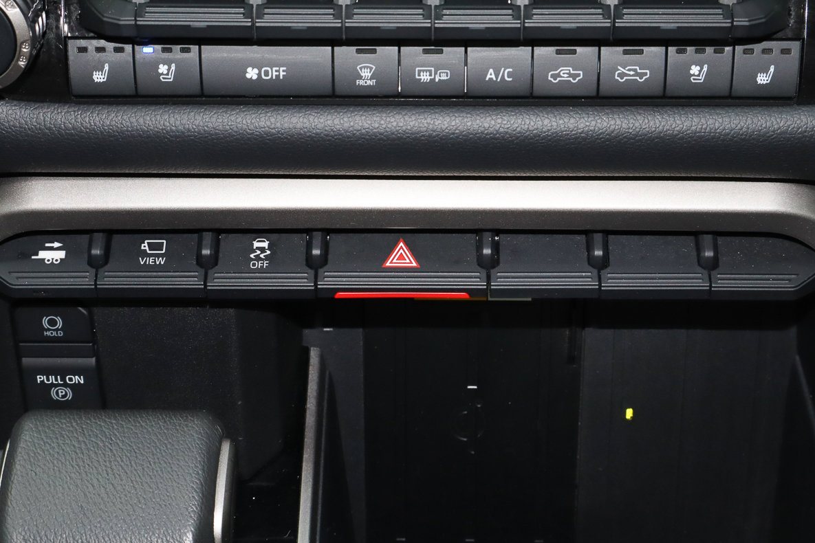 Used 2024 Toyota Tundra Limited image 27