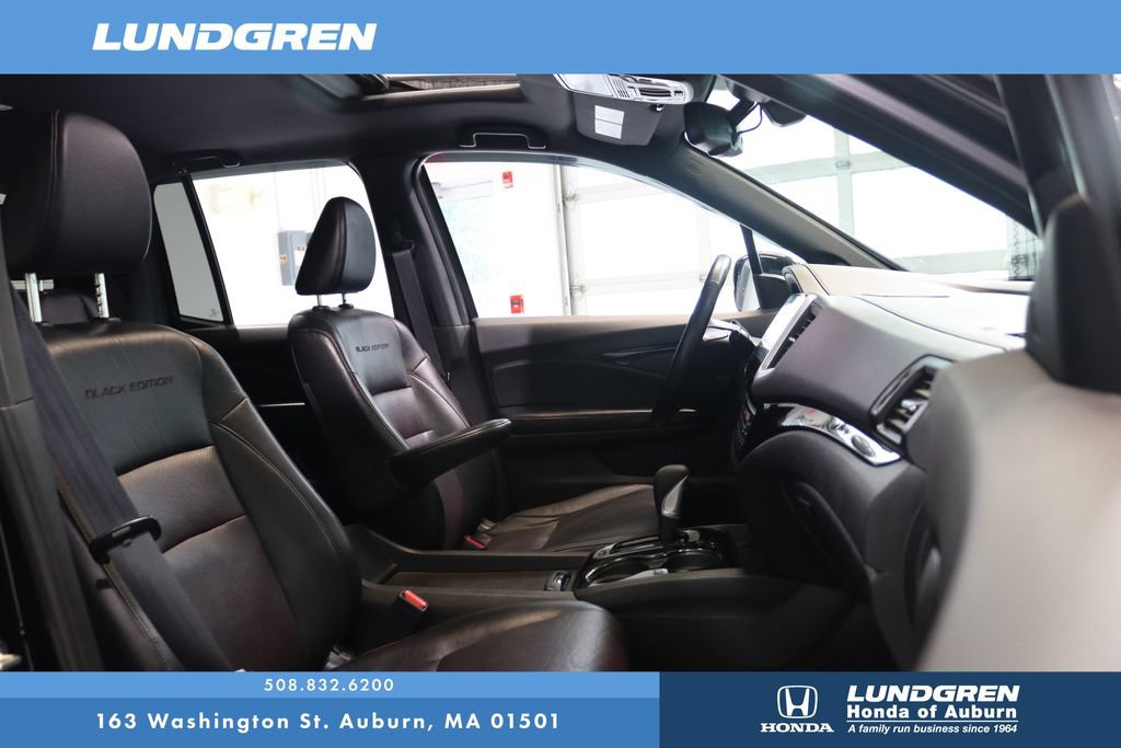 Used 2017 Honda Ridgeline Black Edition image 17