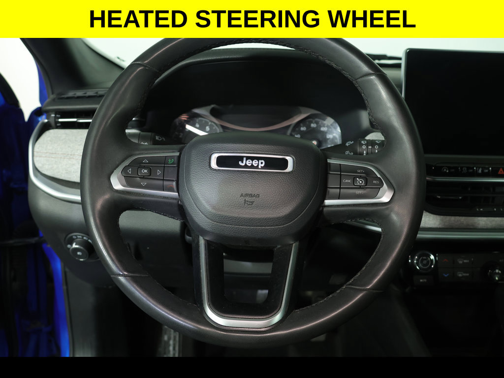 Used 2023 Jeep Compass Latitude AWD/4WD image 11