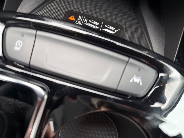 New 2026 Chevrolet Trax LT w/ Sunroof Package image 17