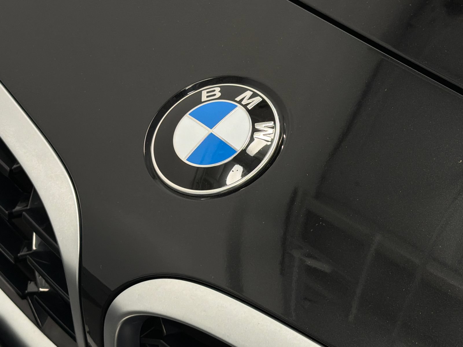Used 2025 BMW Z4 sDrive30i RWD image 14