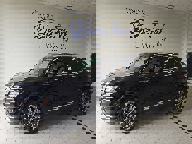 Used 2022 Lincoln Nautilus Reserve video 1