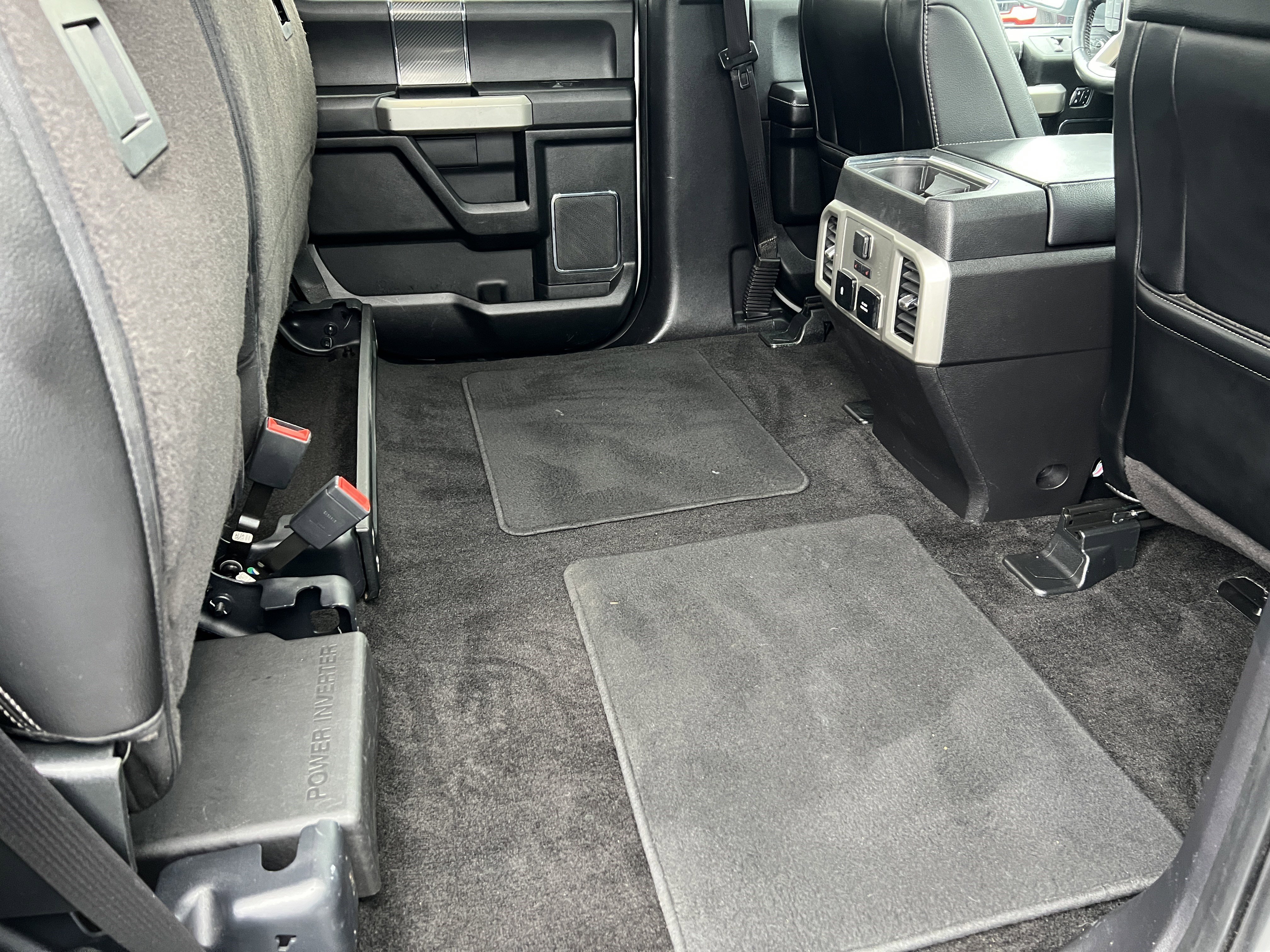 Used 2018 Ford F150 Lariat w/ Equipment Group 502A Luxury image 19