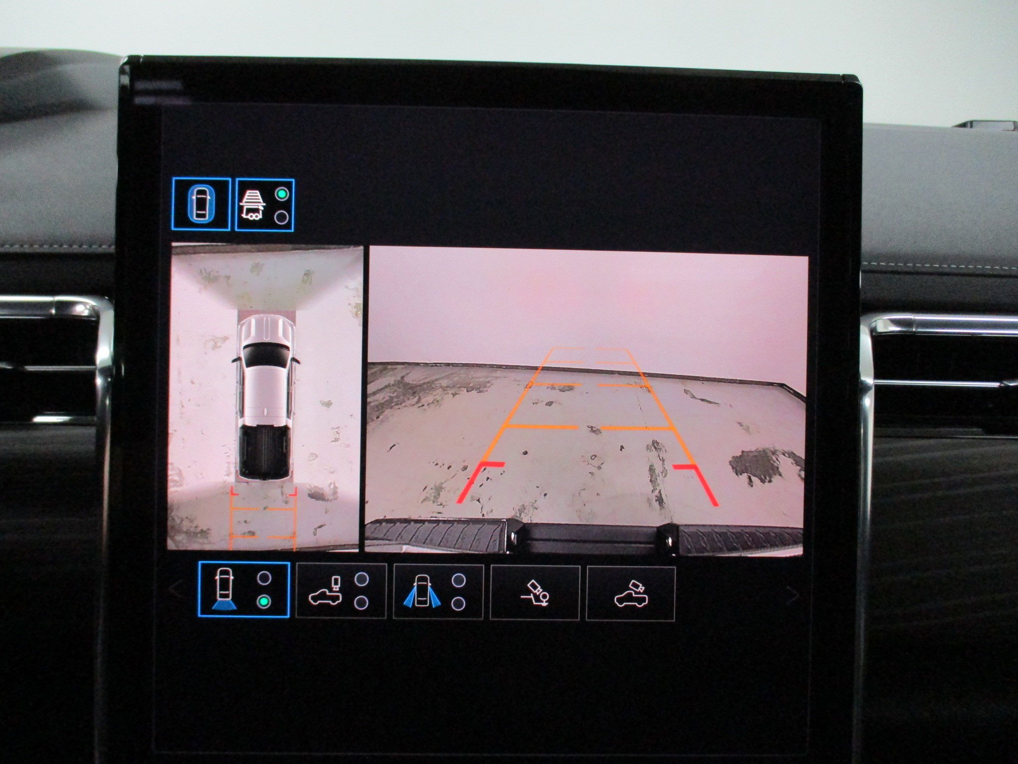 New 2025 GMC Sierra EV Denali image 26