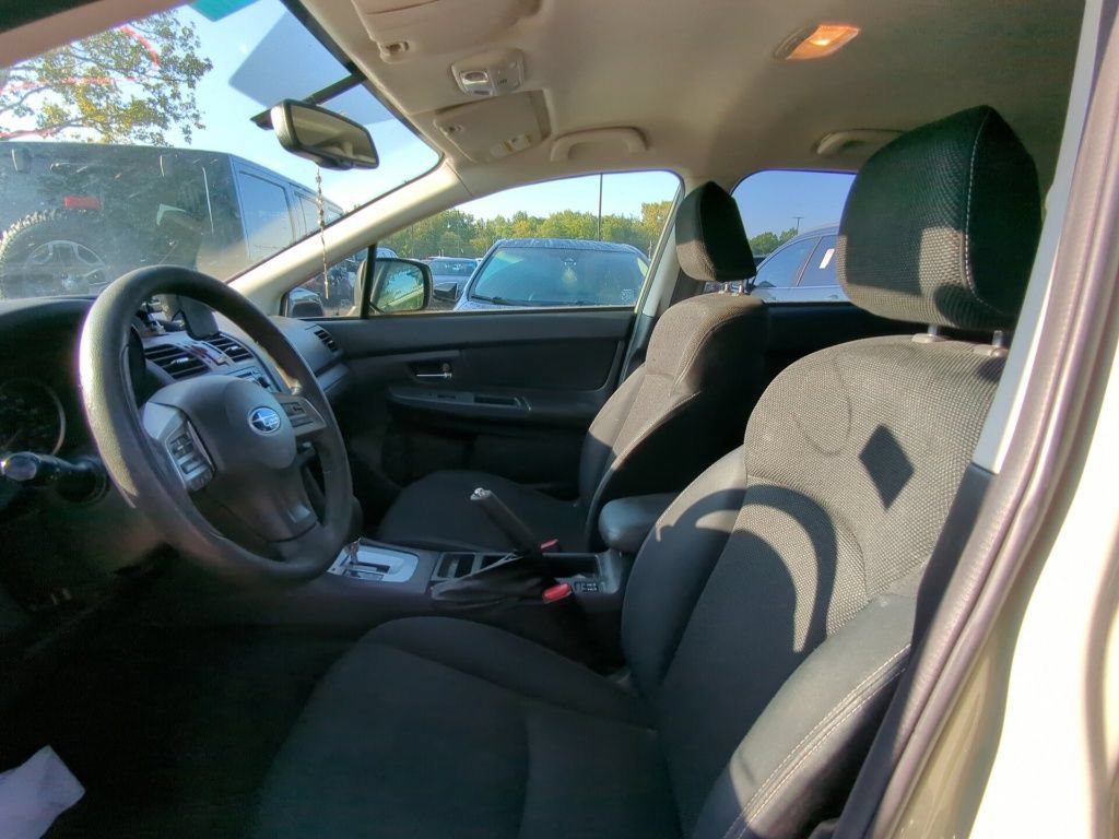 Used 2014 Subaru Crosstrek 2.0i Premium AWD/4WD image 5