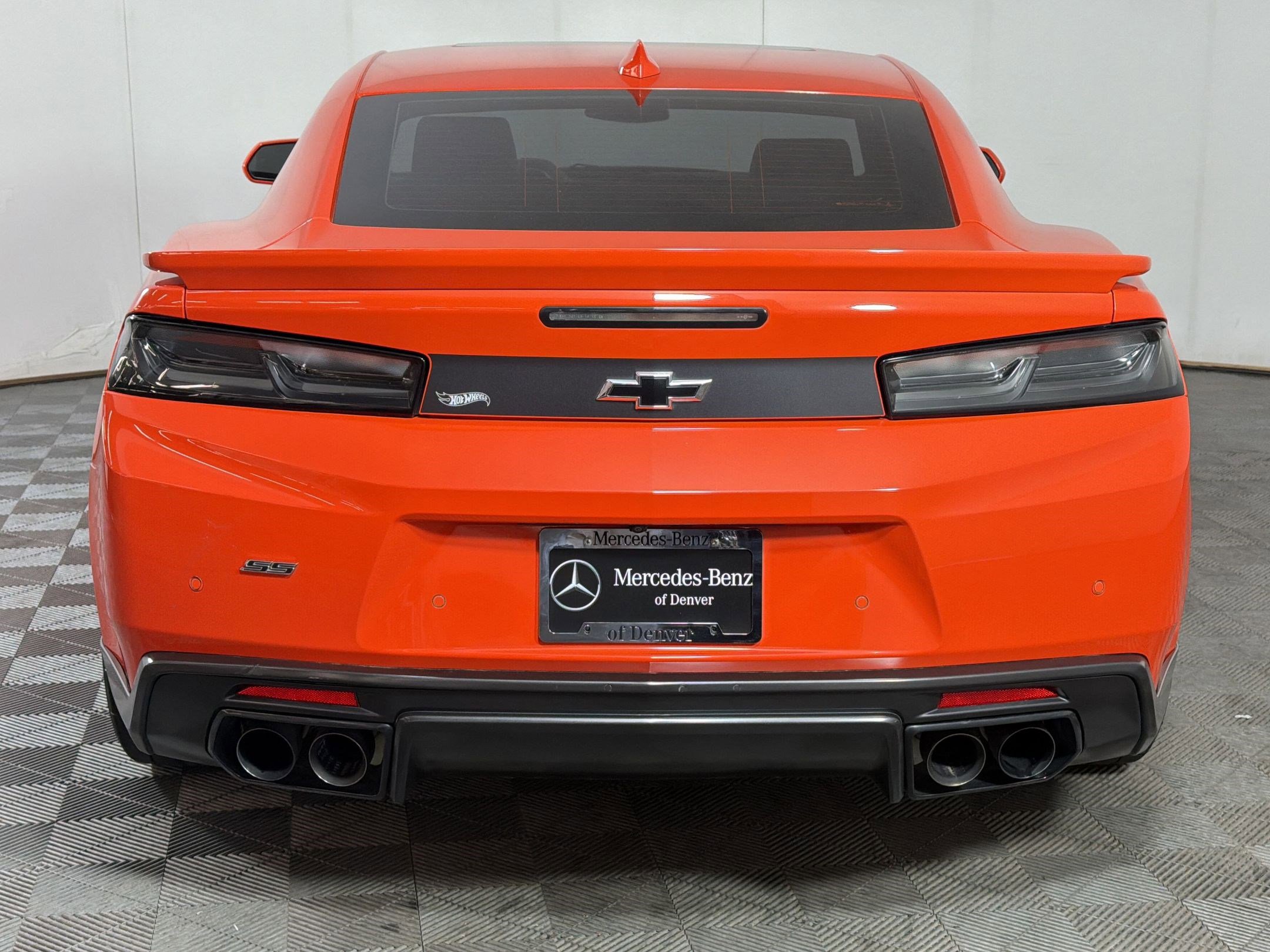 Used 2018 Chevrolet Camaro SS w/ Hot Wheels Edition image 10