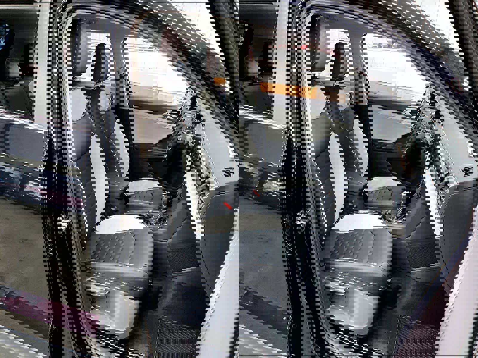 New 2026 Volkswagen Taos SEL image 31